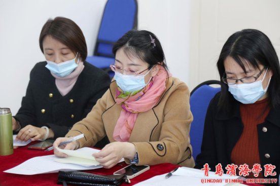 党支部副书记郑勇