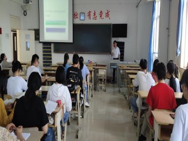 同时也反映出我们党对于三大规律认识的