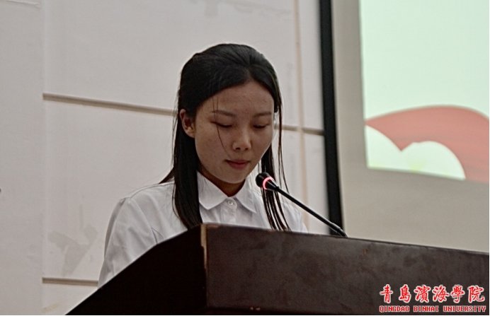 教学干事李圣梅以及各教研室主任和bo